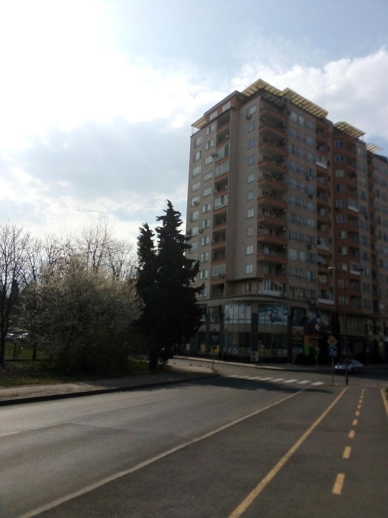 Апартамент Зорница Lägenhet Burgas Exteriör bild