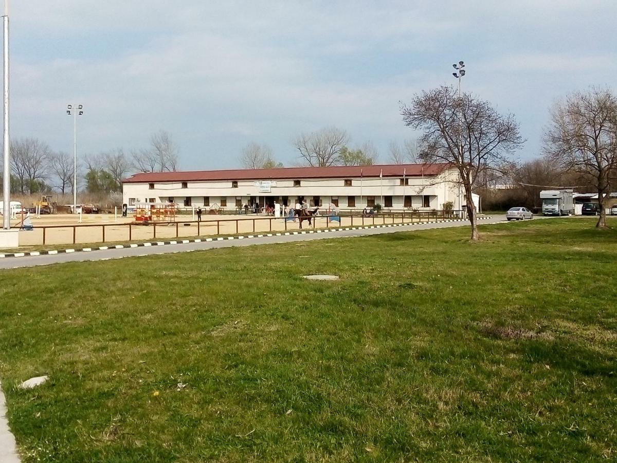 Апартамент Зорница Lägenhet Burgas Exteriör bild